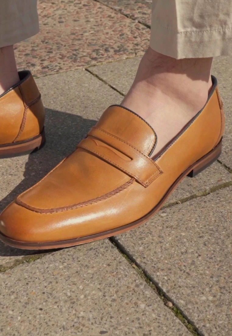 Pier One LEATHER - Business-Slipper - Camel – Bild 2