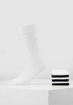 Pier One 7 PACK - Socken - White/black